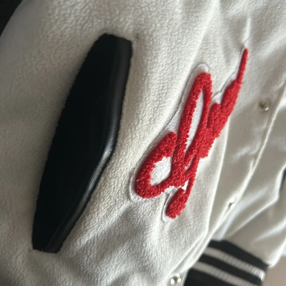 Jacket - Picture 6 of 7